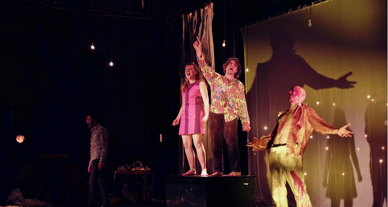 Petit Voyage en barbarie (Candide!)